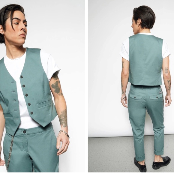 NWT Wild Fang Essential Slim Crop Pant - size 20 - Pickle color - Picture 3 of 6